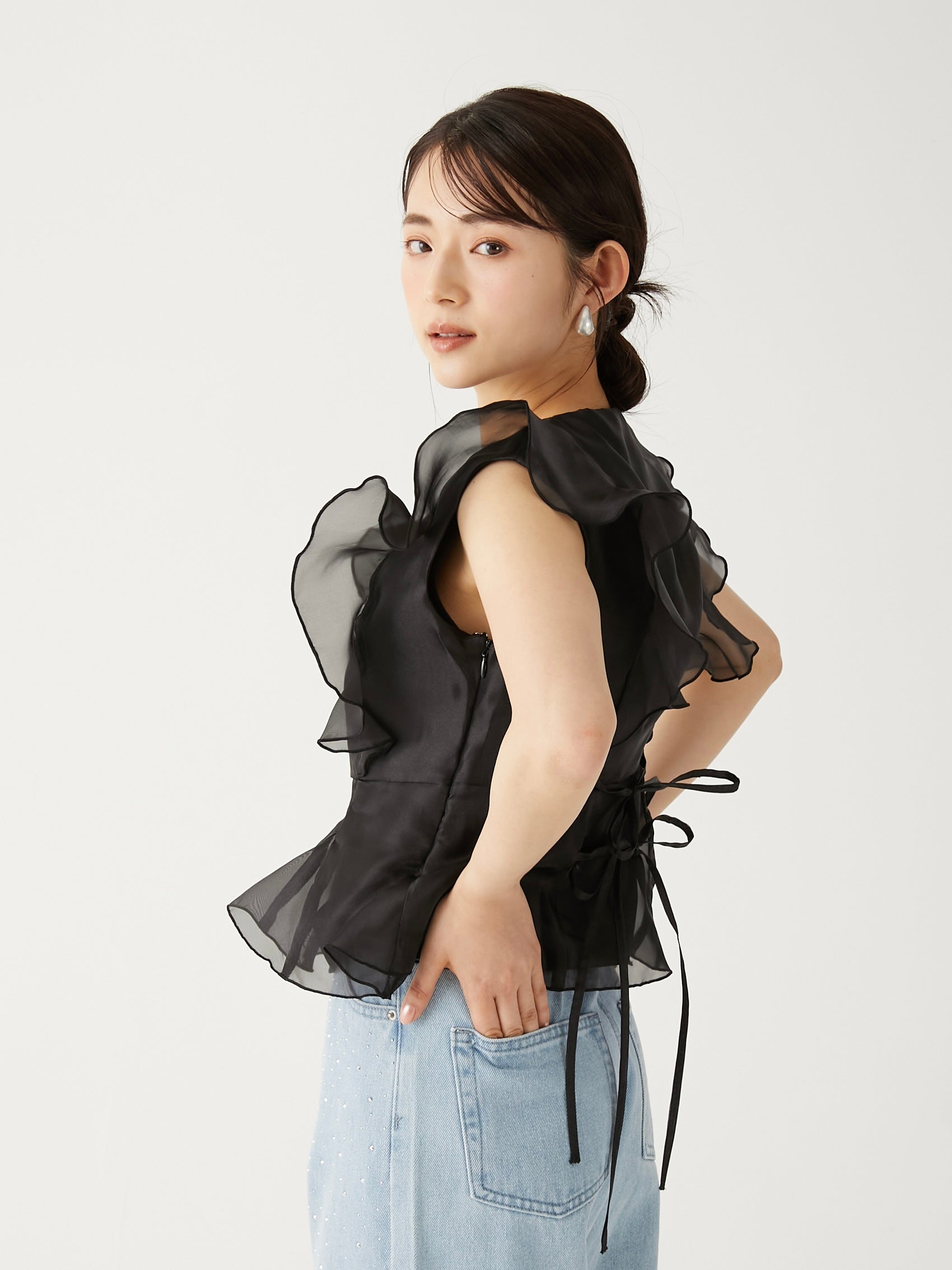 organdy frill blouse