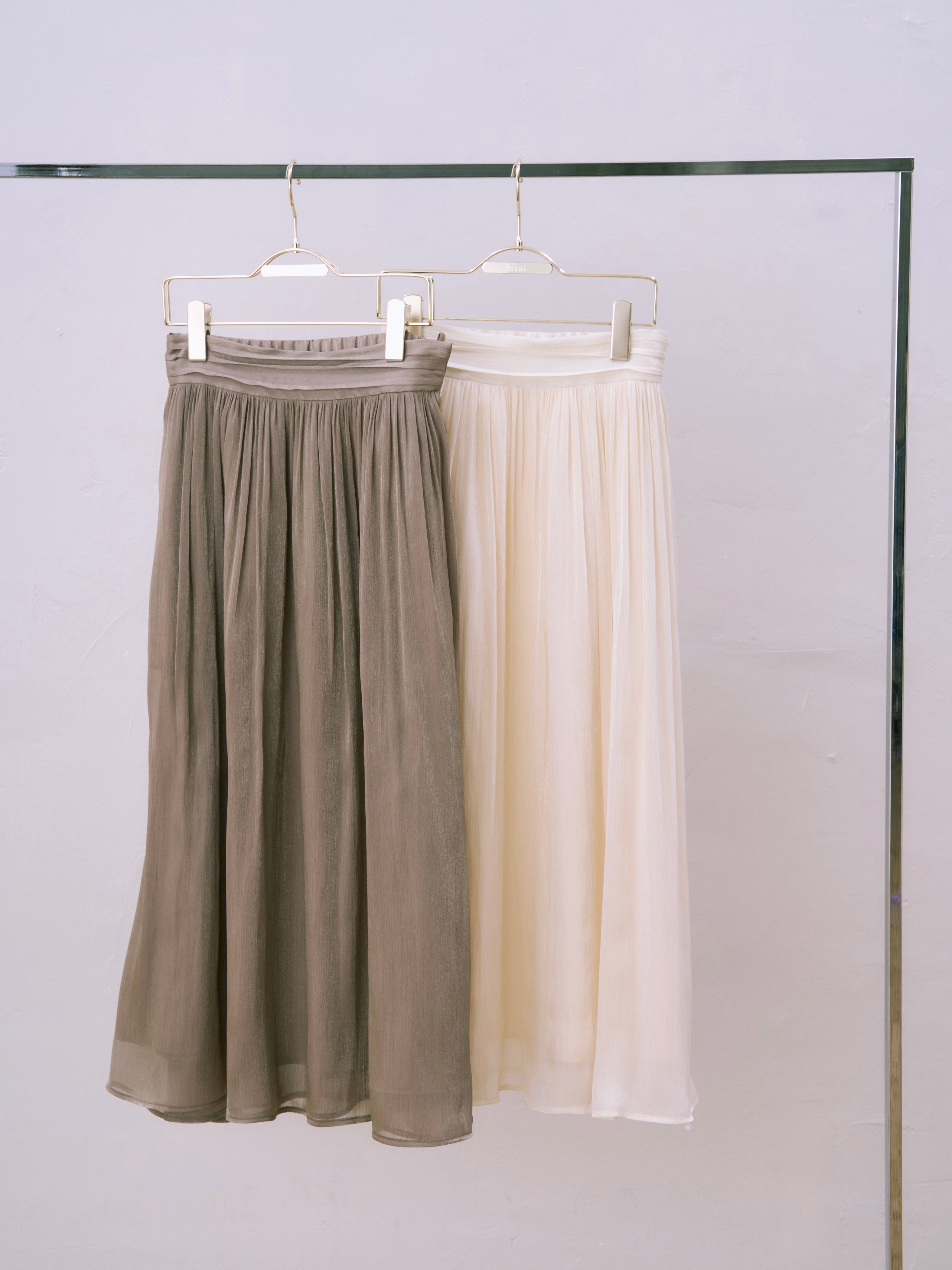 shiny flare skirt