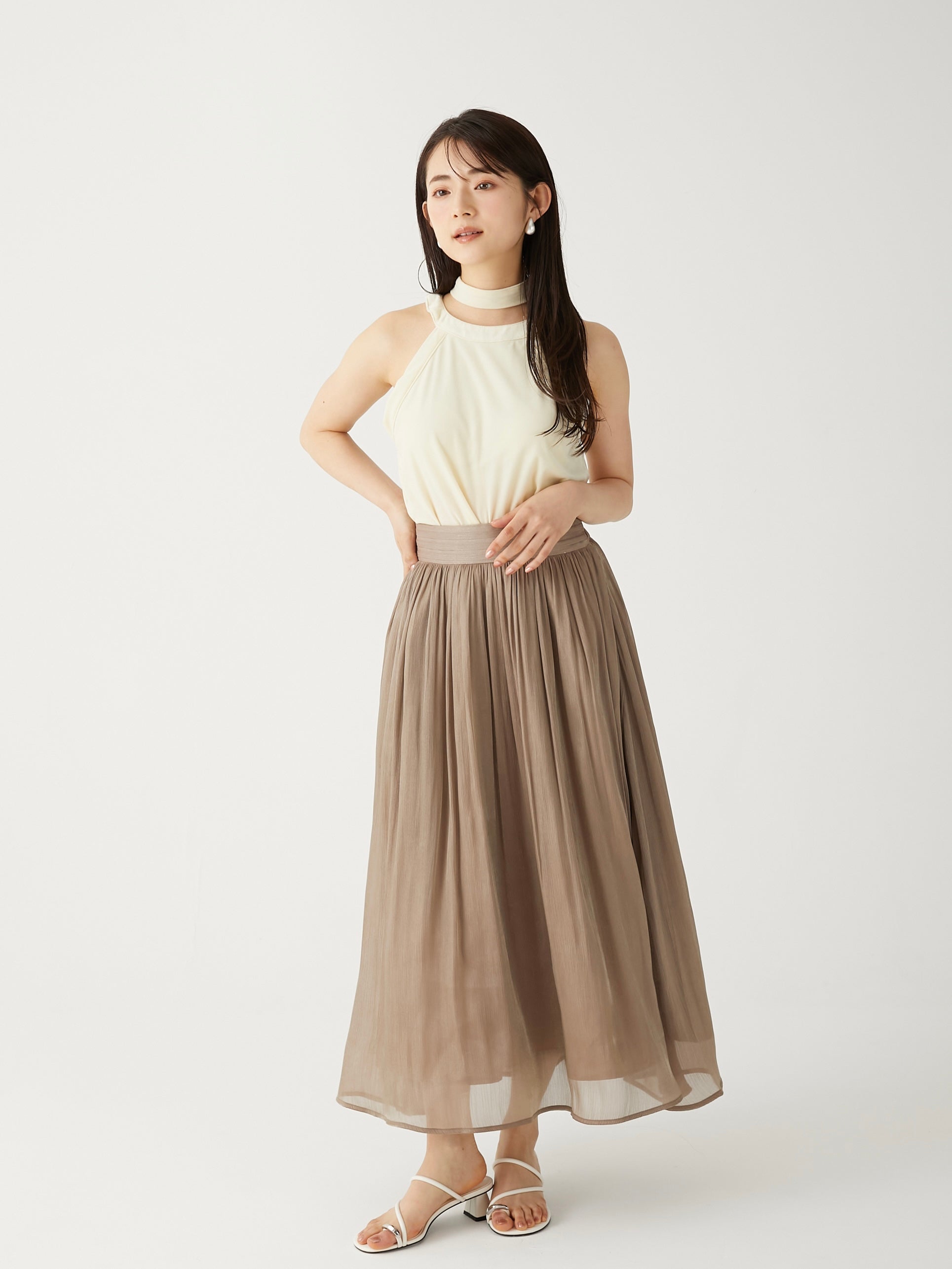 shiny flare skirt