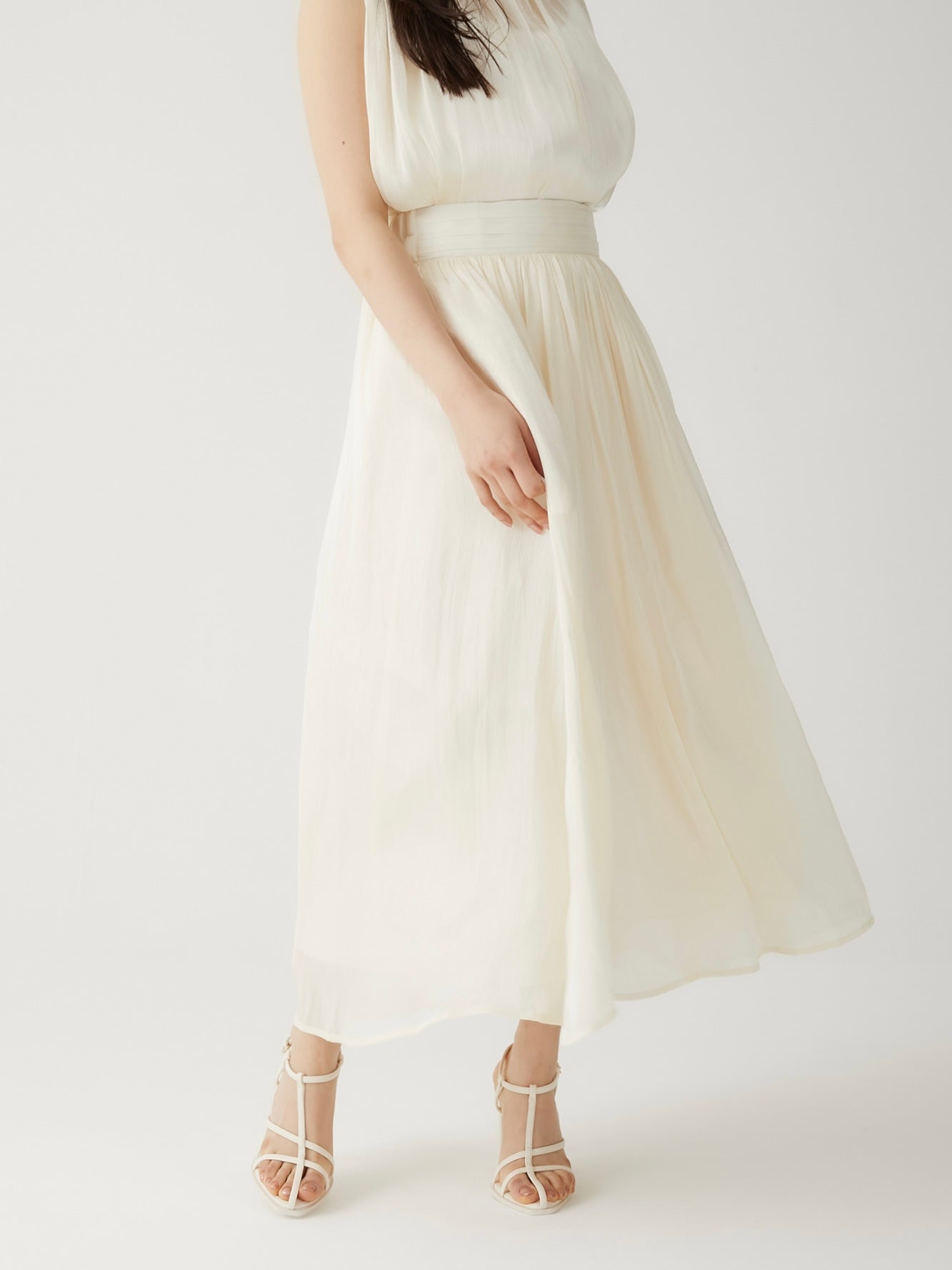 shiny flare skirt