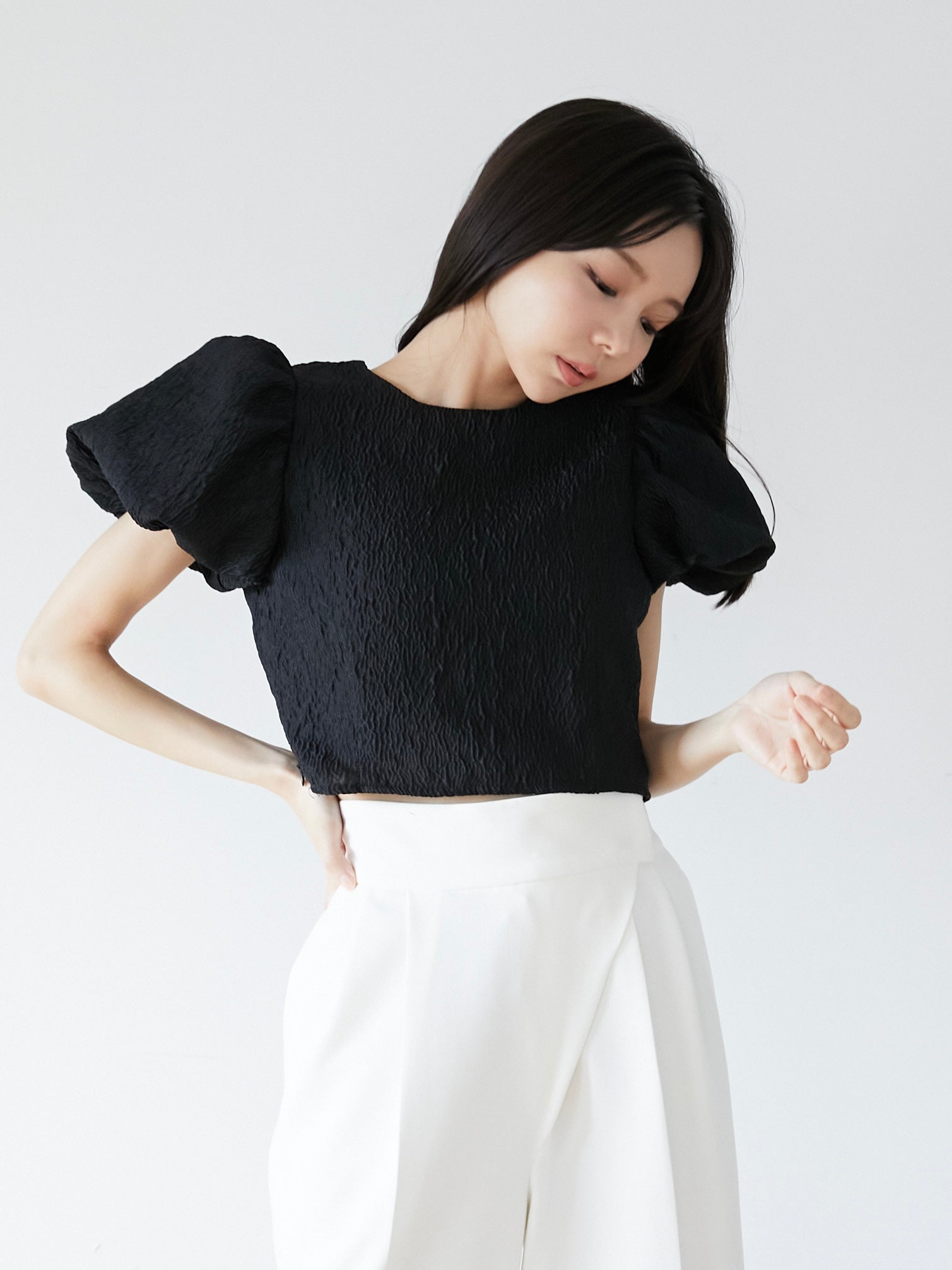 jacquard puff blouse