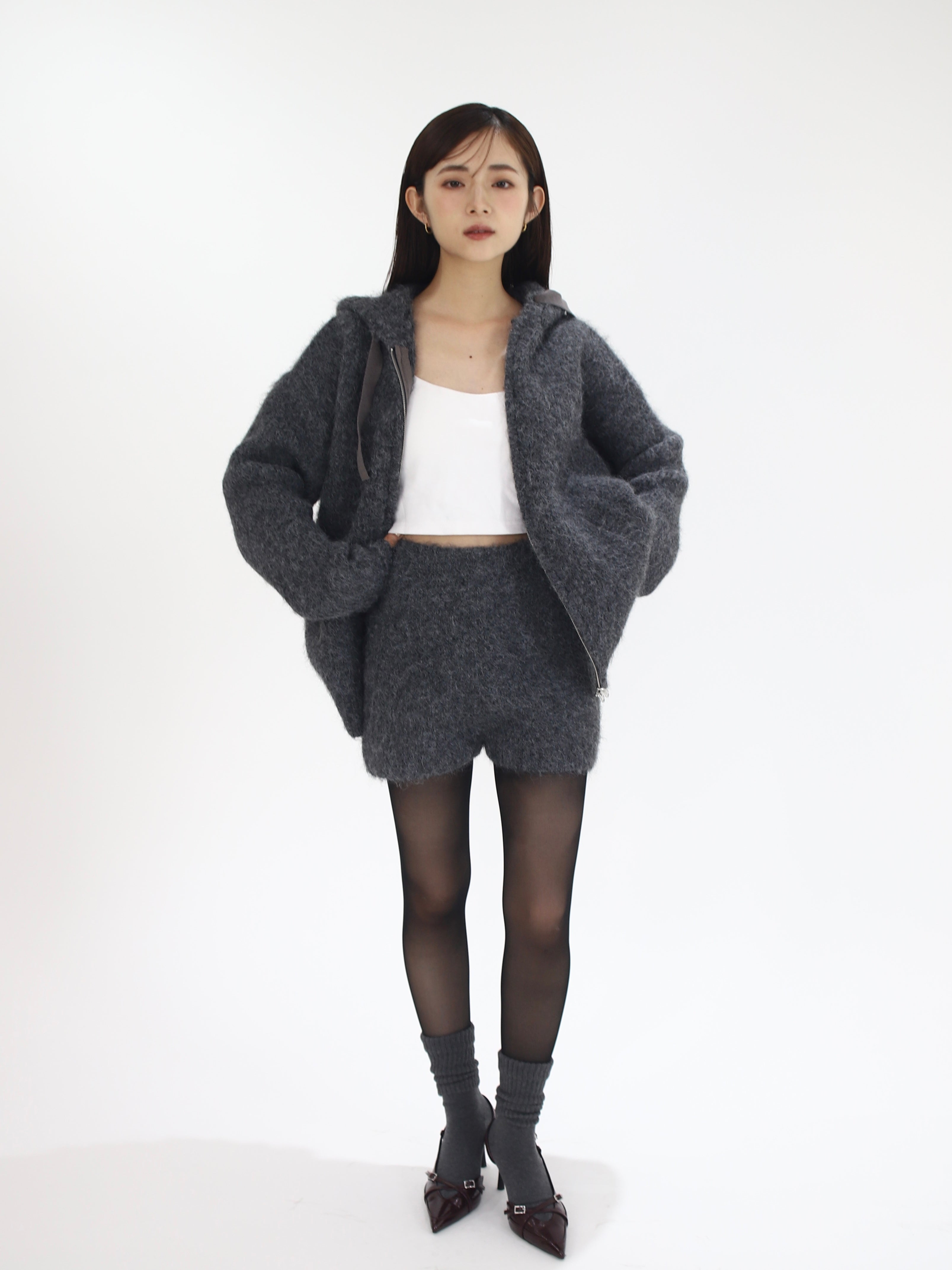 knit mini pants