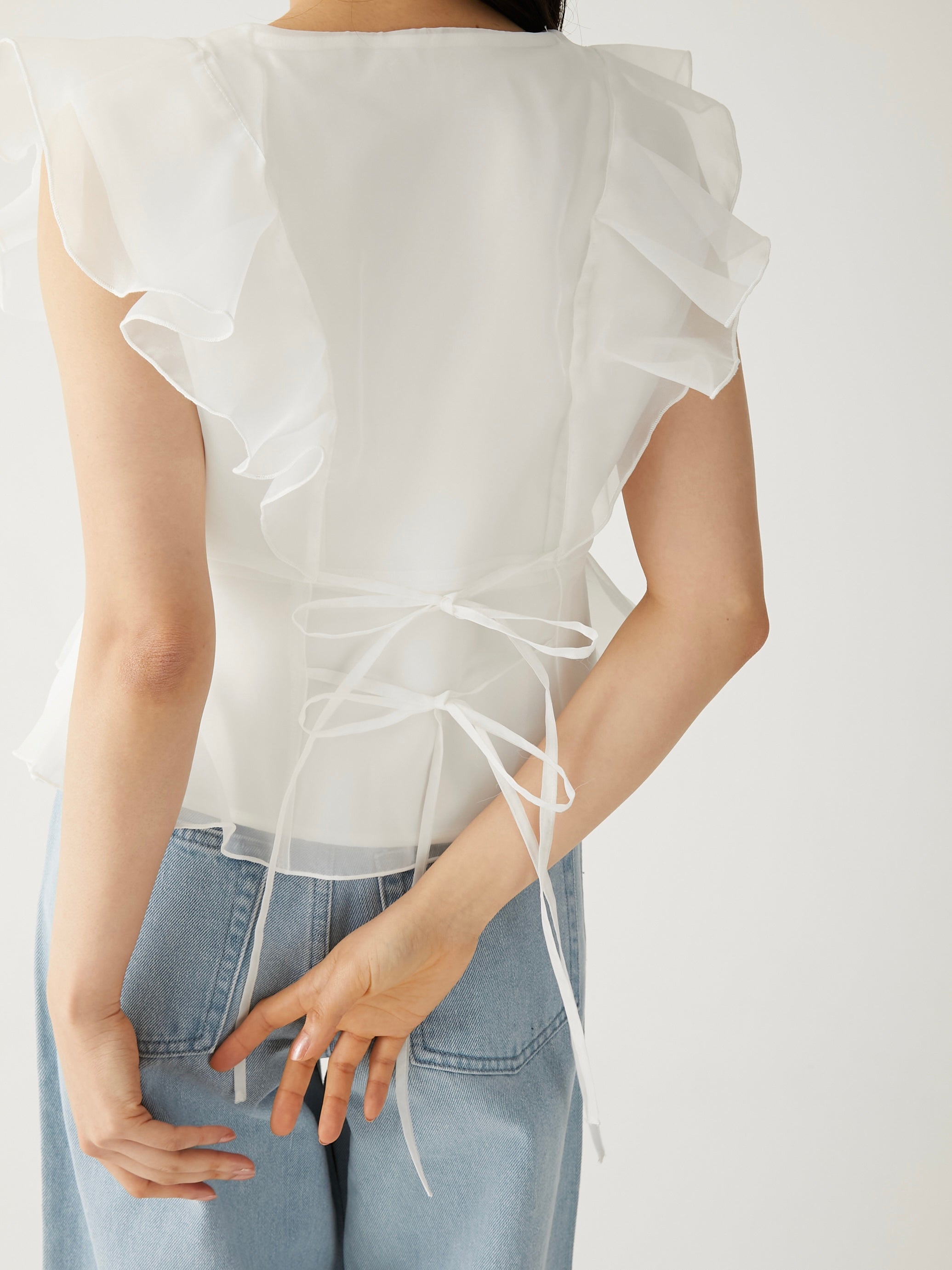 organdy frill blouse
