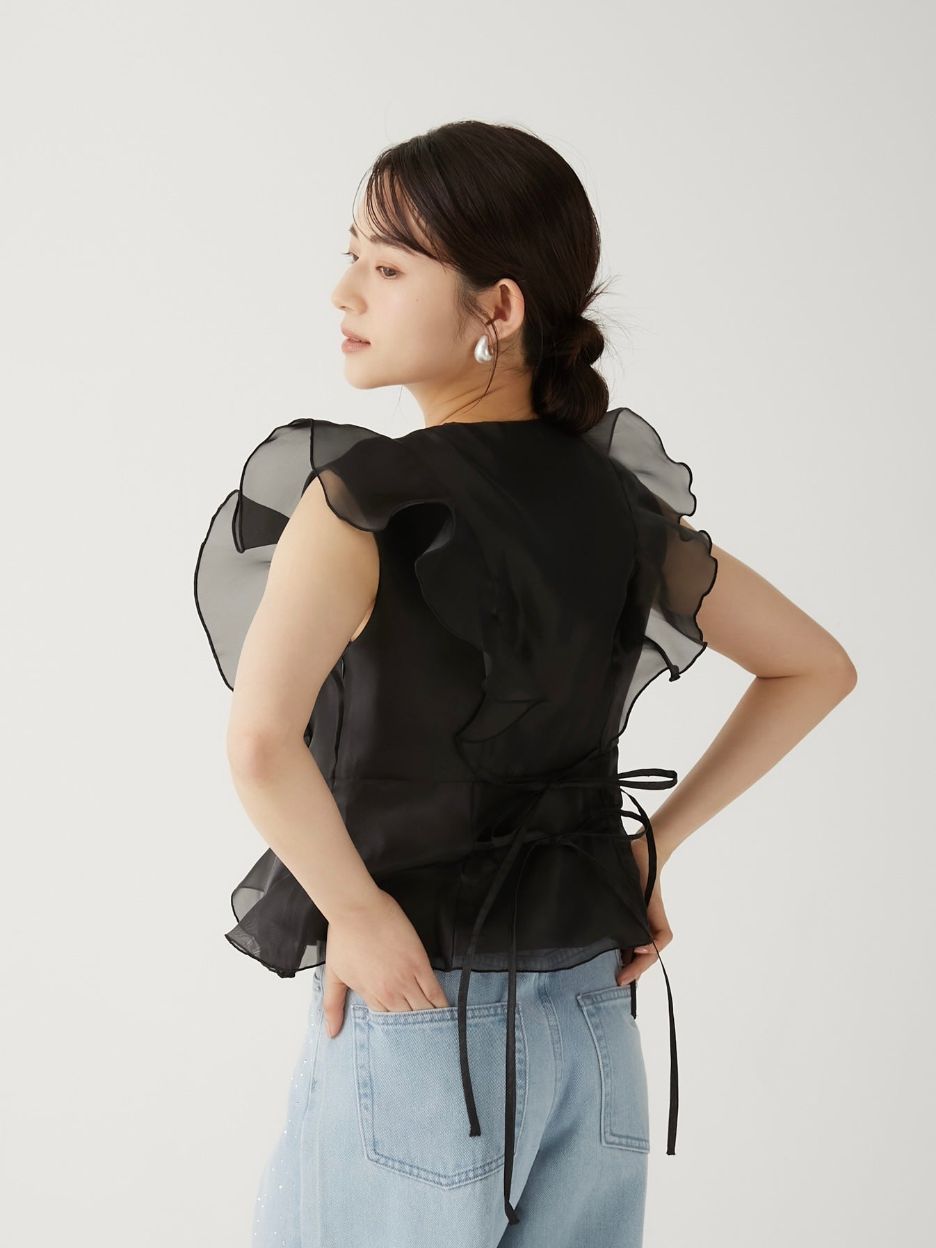 organdy frill blouse