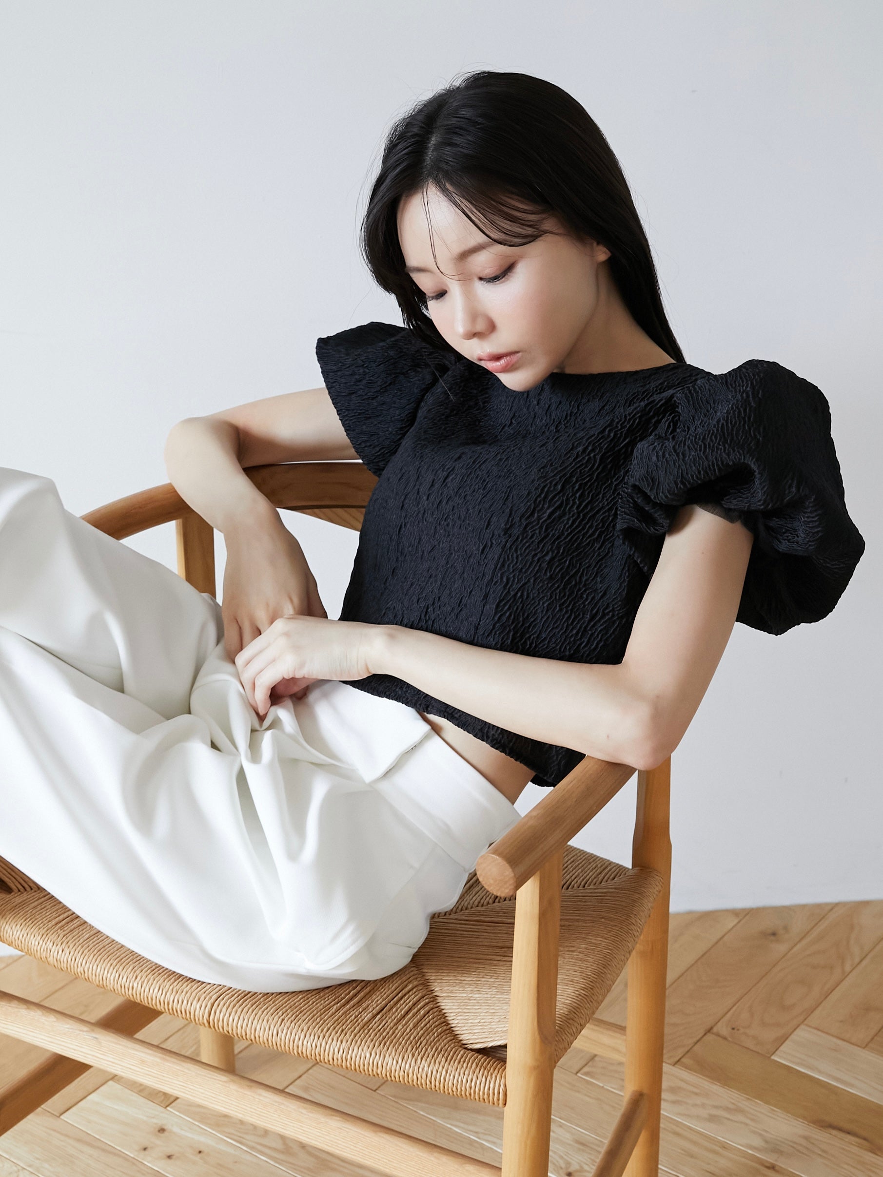 jacquard puff blouse