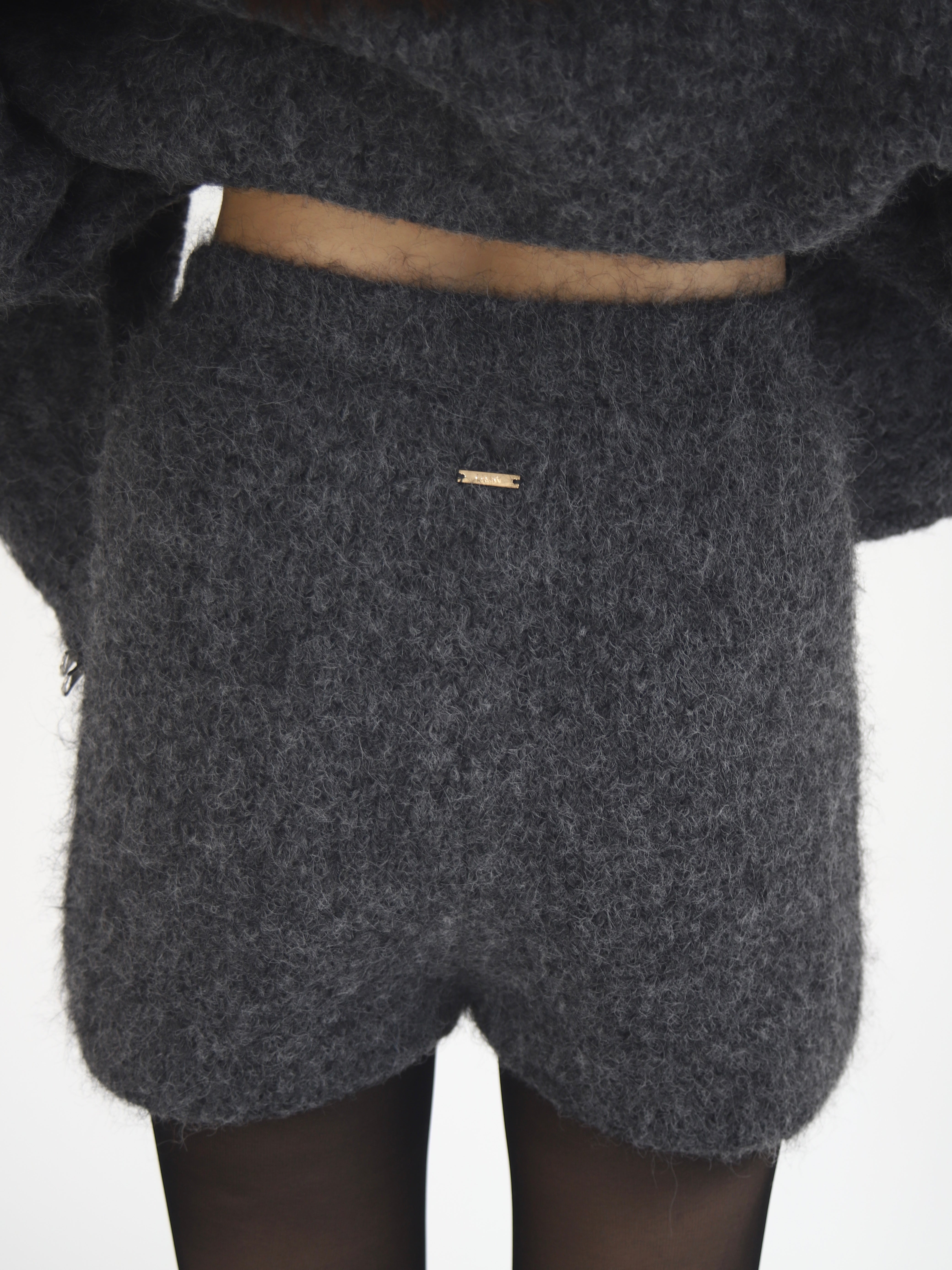 knit mini pants