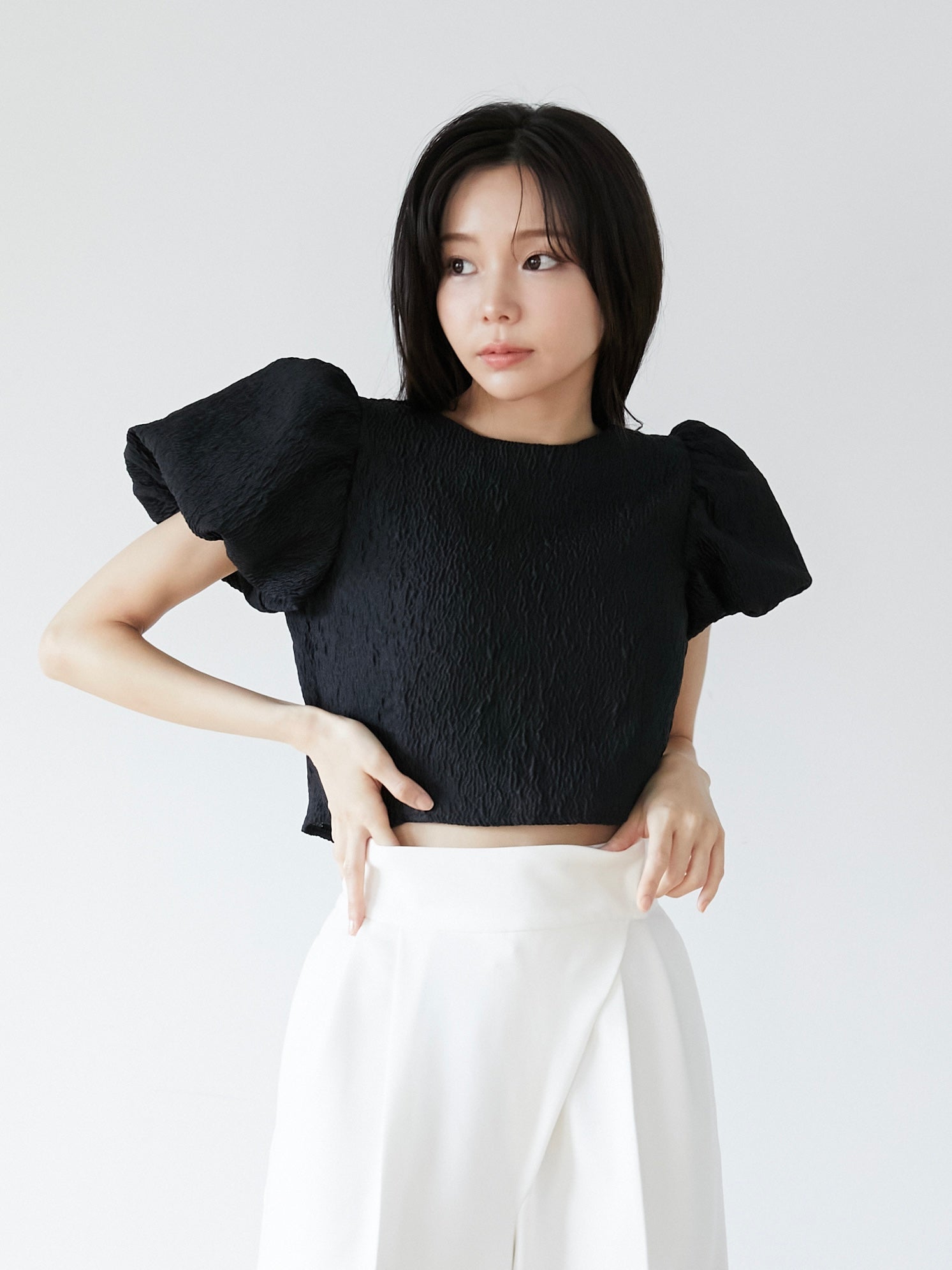 jacquard puff blouse