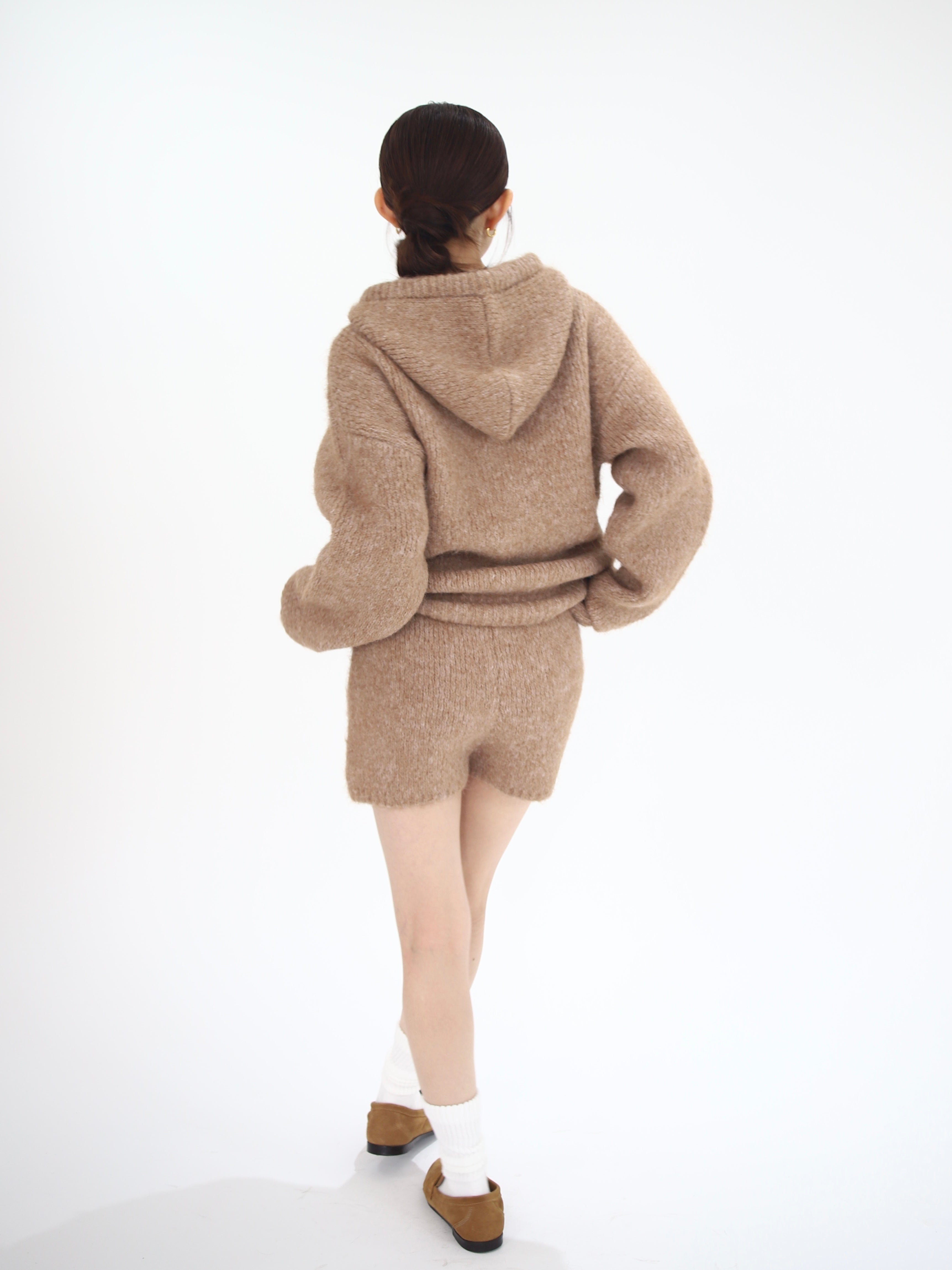 knit mini pants