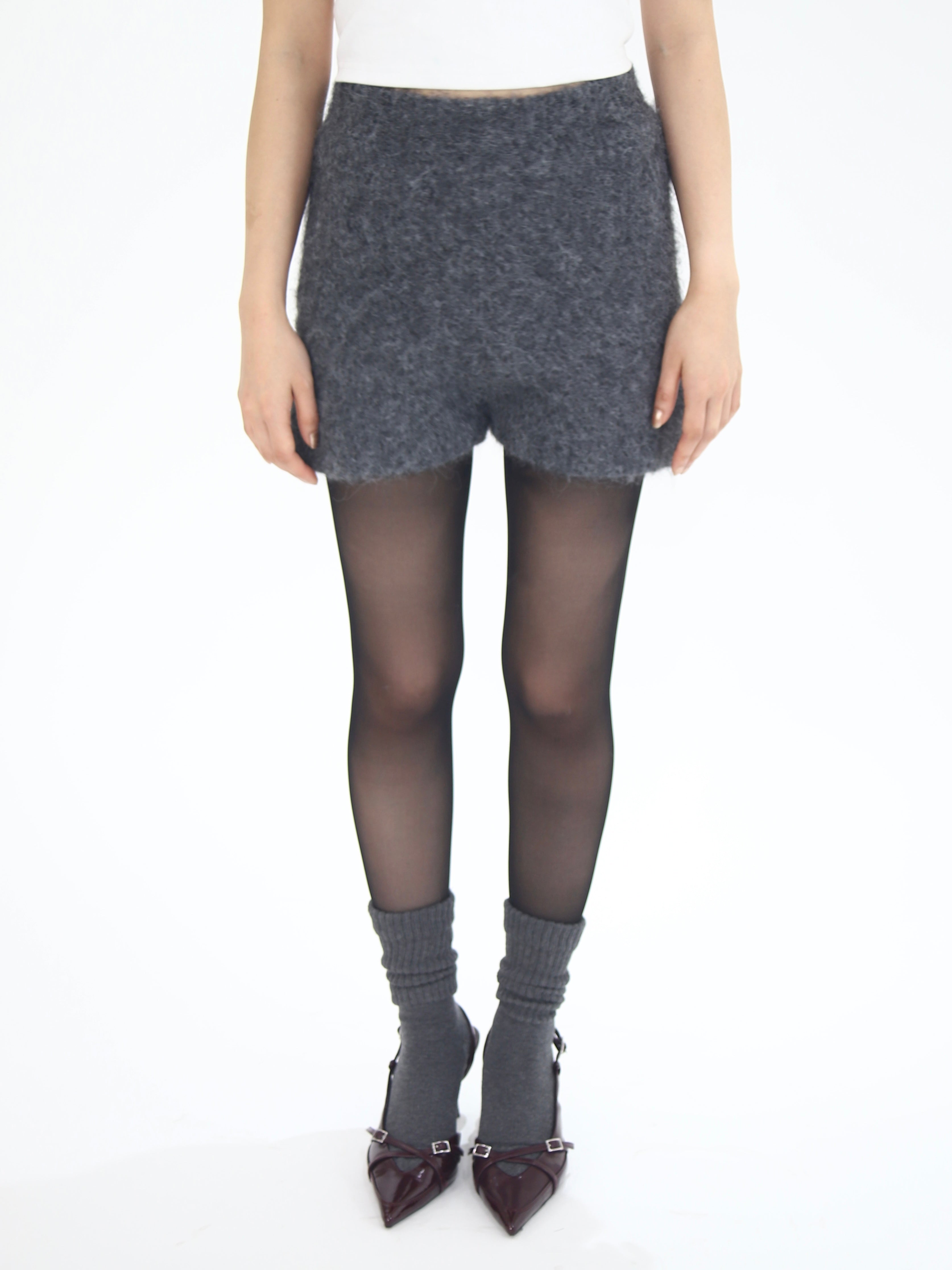 knit mini pants