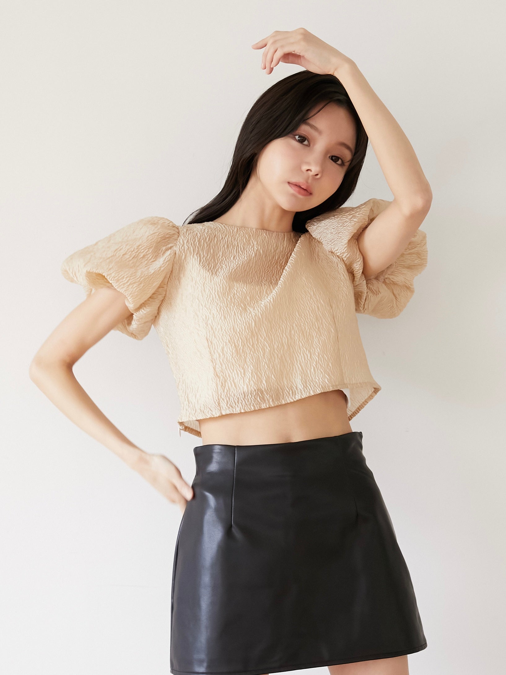 jacquard puff blouse