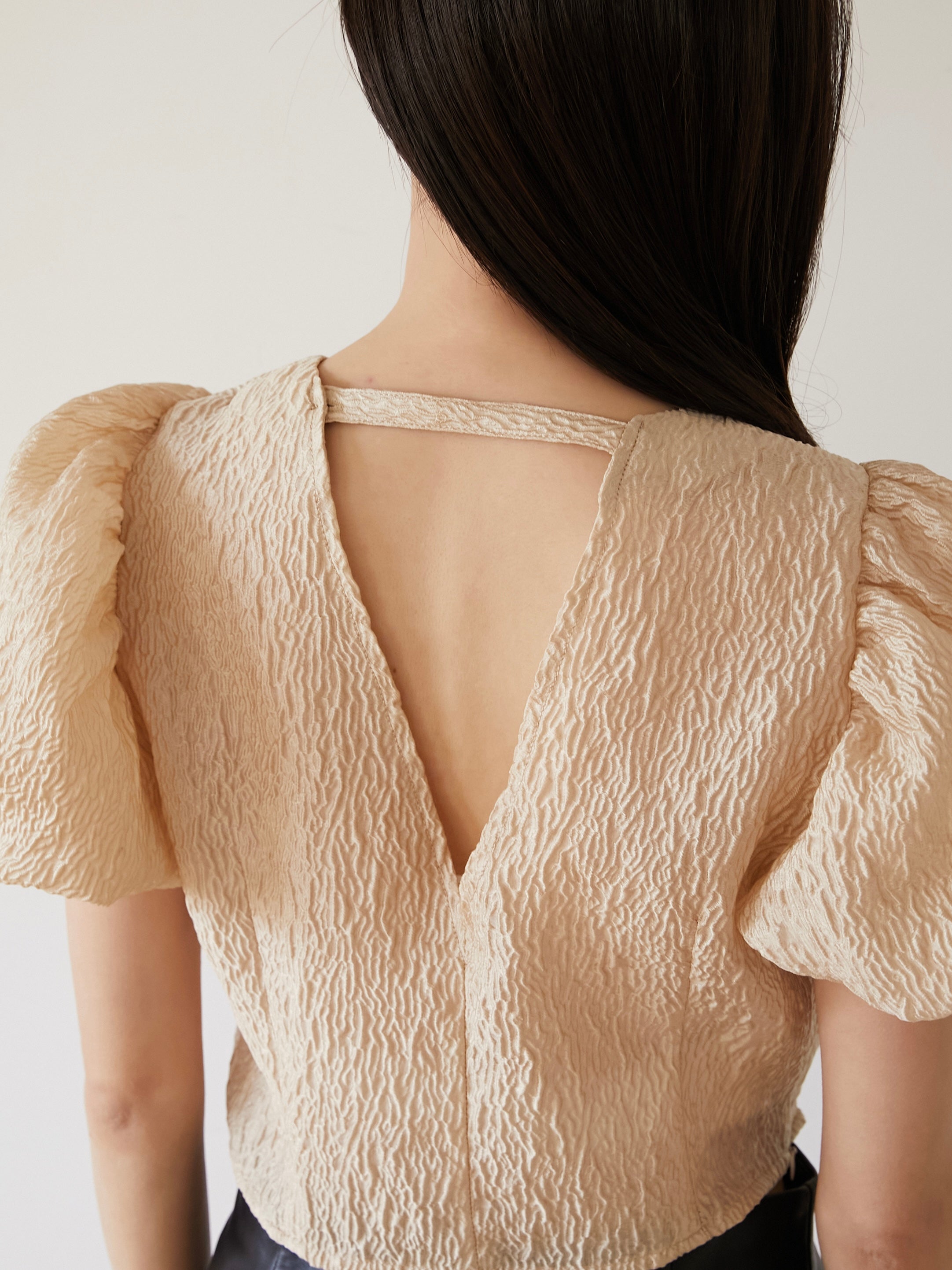jacquard puff blouse